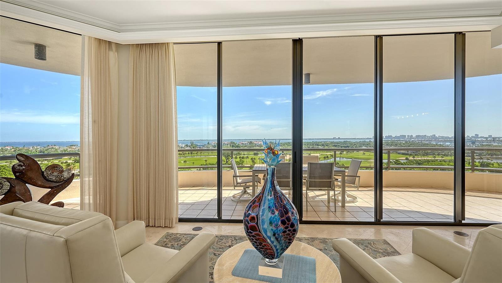 Image 17 of 67 For 435 L Ambiance Drive L707