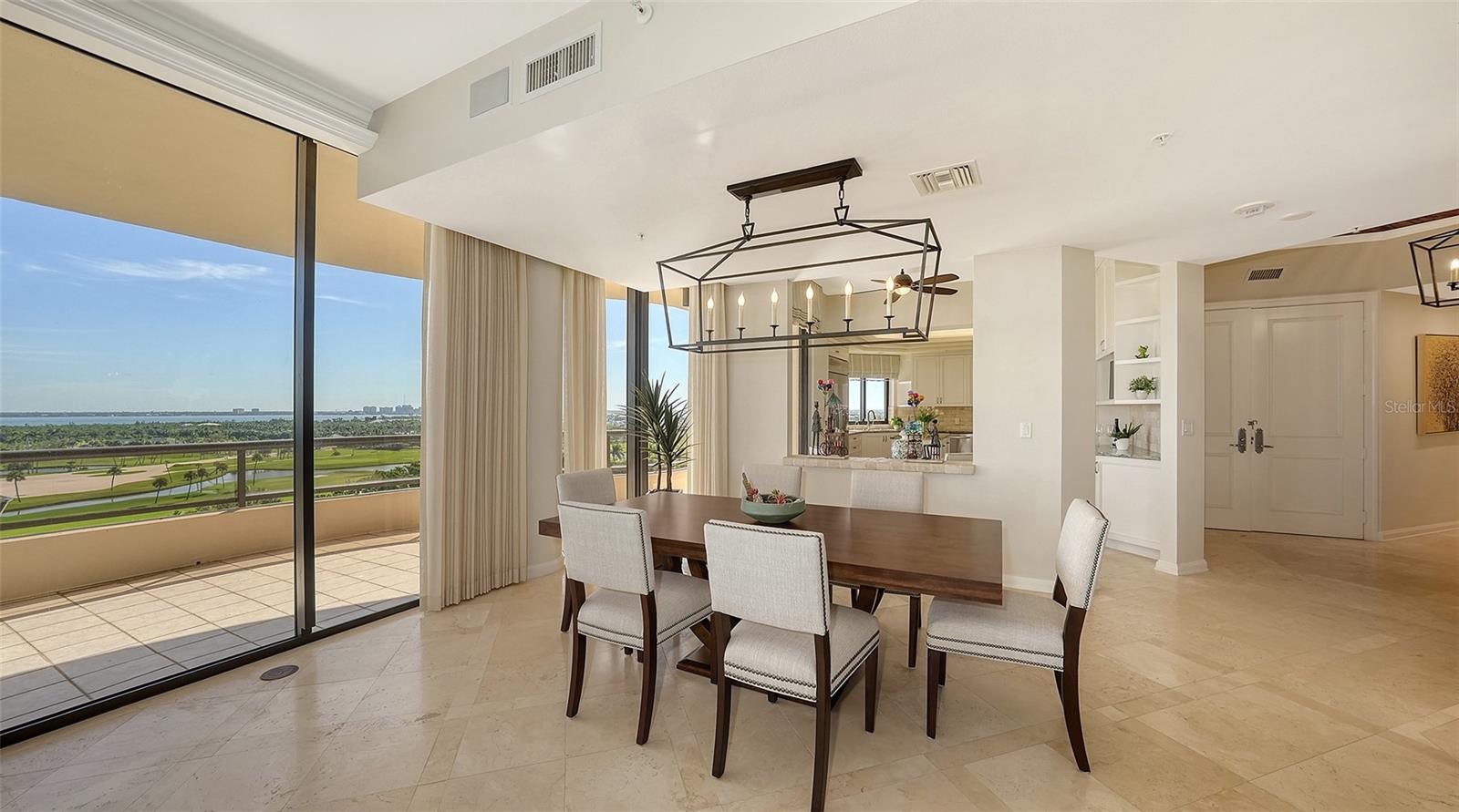 Image 19 of 67 For 435 L Ambiance Drive L707