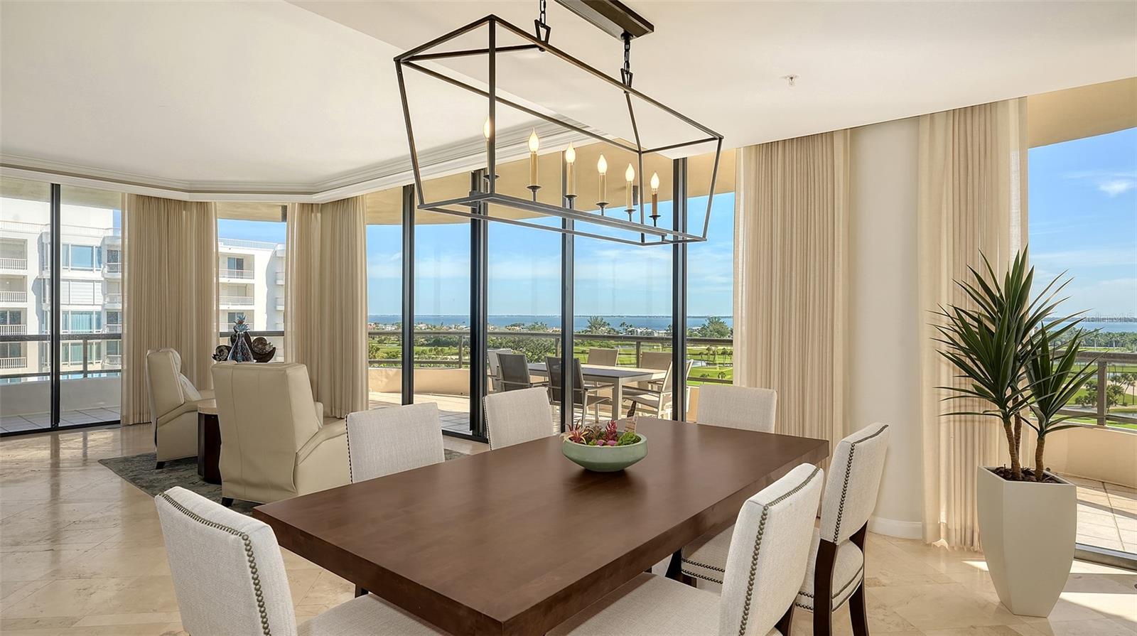 Image 20 of 67 For 435 L Ambiance Drive L707