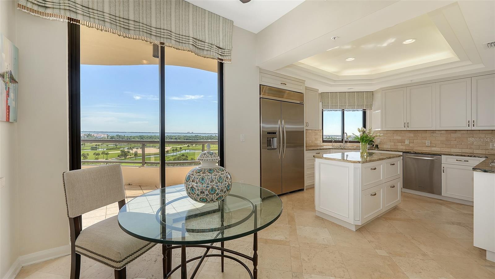 Image 24 of 67 For 435 L Ambiance Drive L707