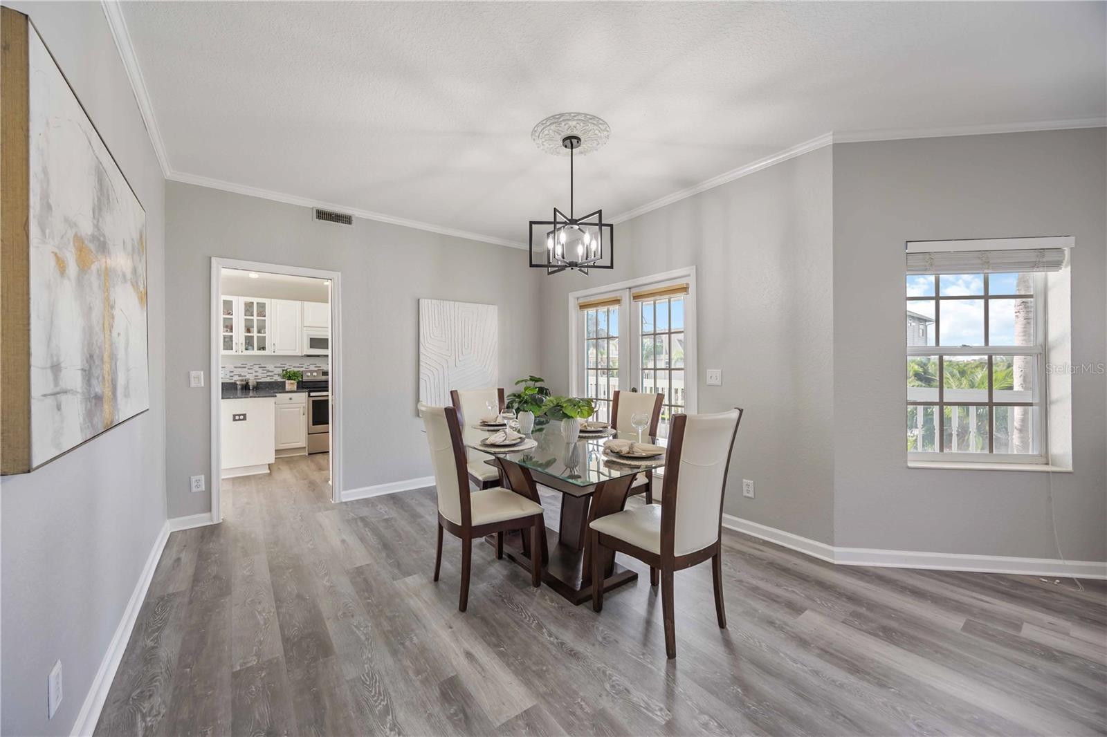 Image 27 of 66 For 13951 Harbor View Drive