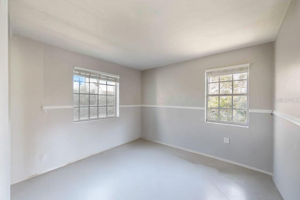 Image 31 of 66 For 13951 Harbor View Drive