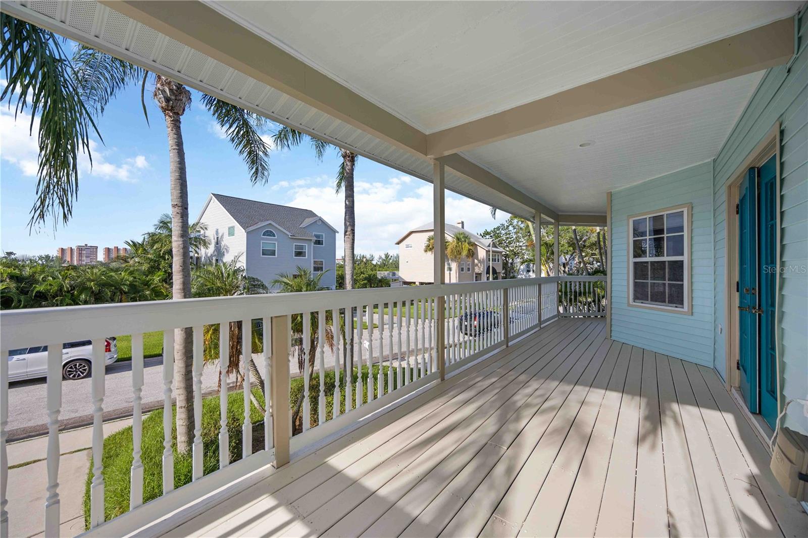 Image 41 of 66 For 13951 Harbor View Drive