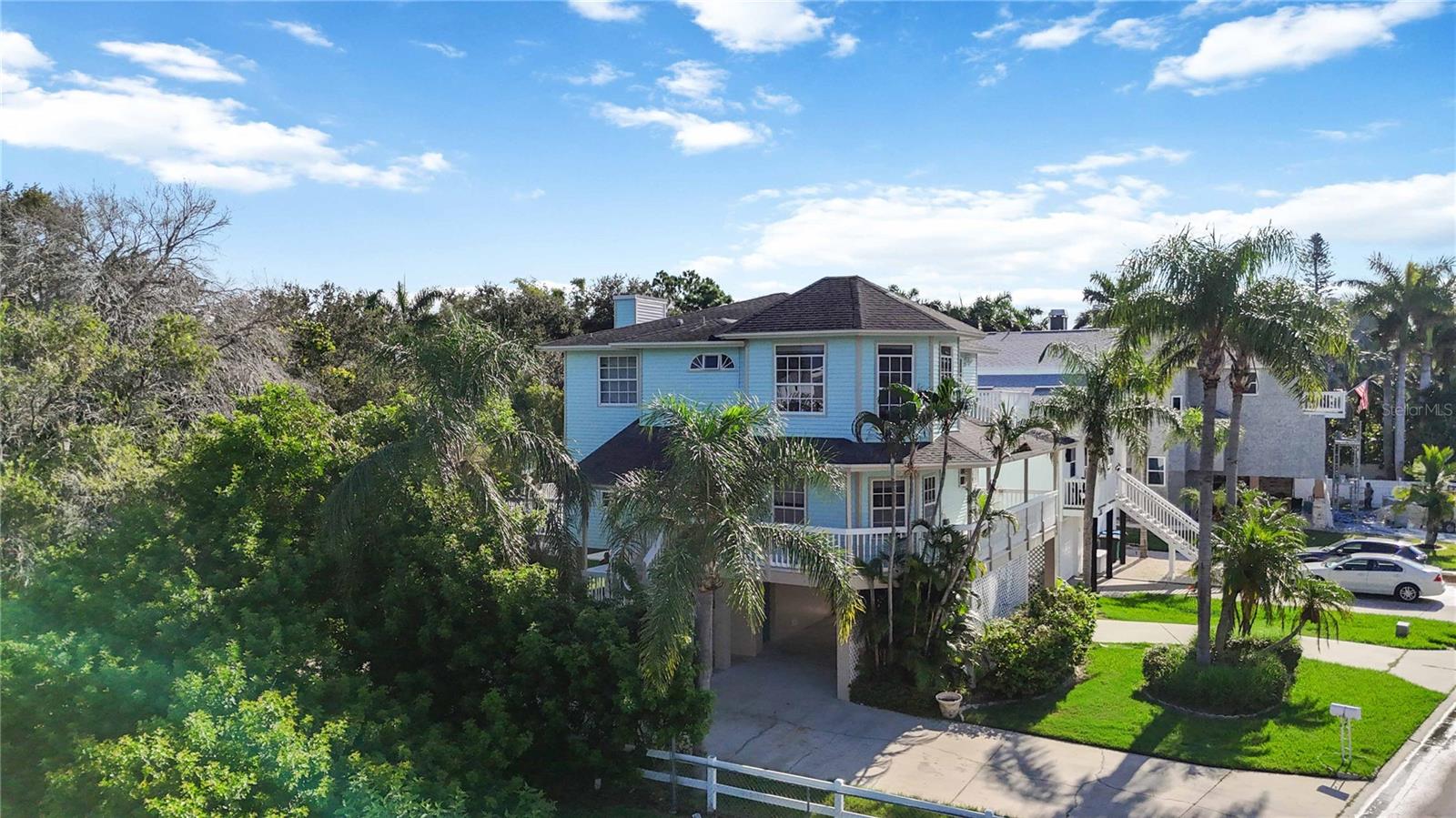 Image 52 of 66 For 13951 Harbor View Drive