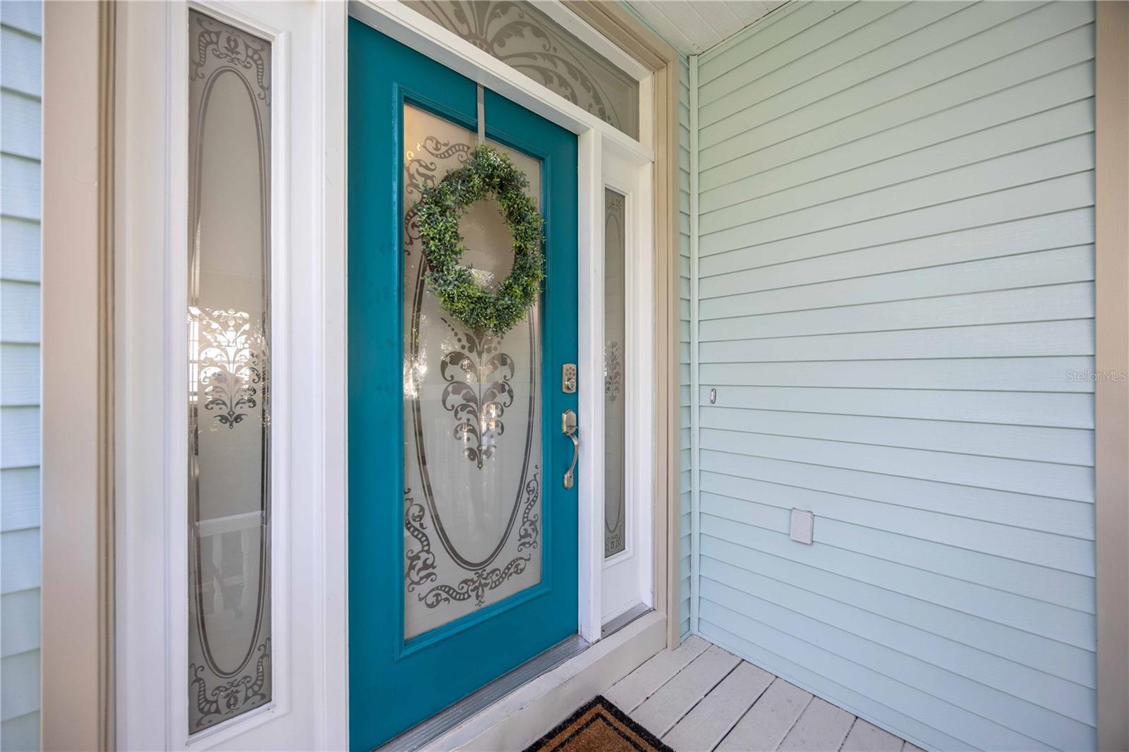 Image 7 of 66 For 13951 Harbor View Drive