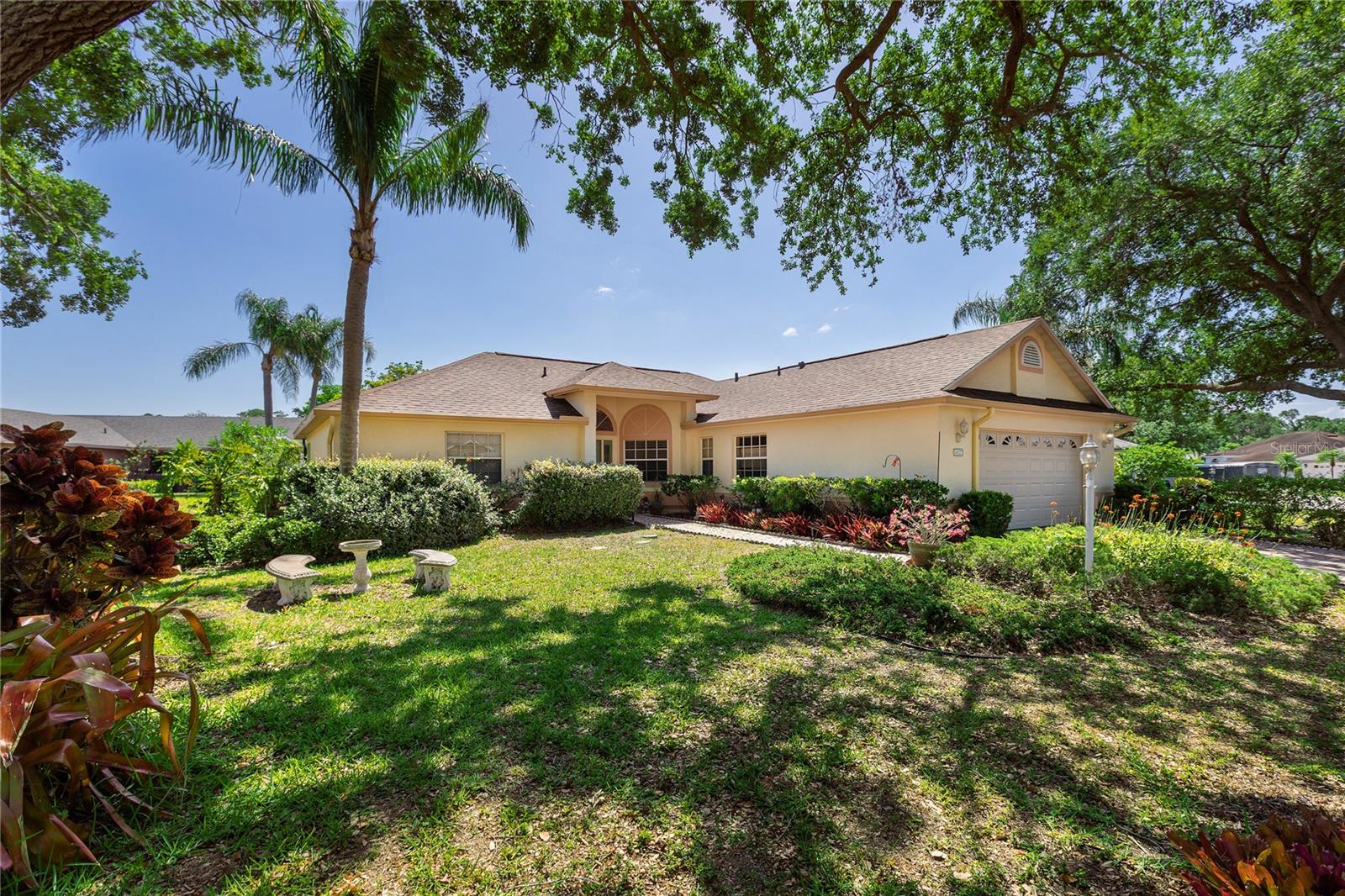 Details for 4527 Hamlets Grove Drive, SARASOTA, FL 34235