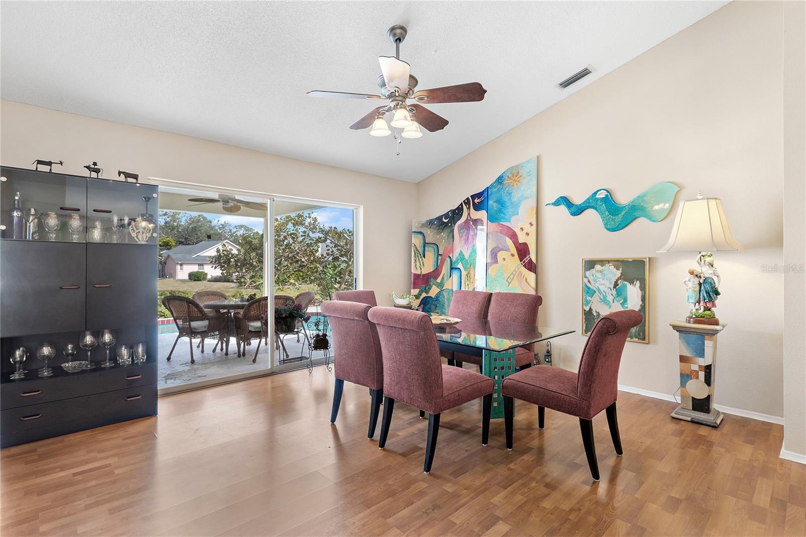 Image 13 of 33 For 4527 Hamlets Grove Drive