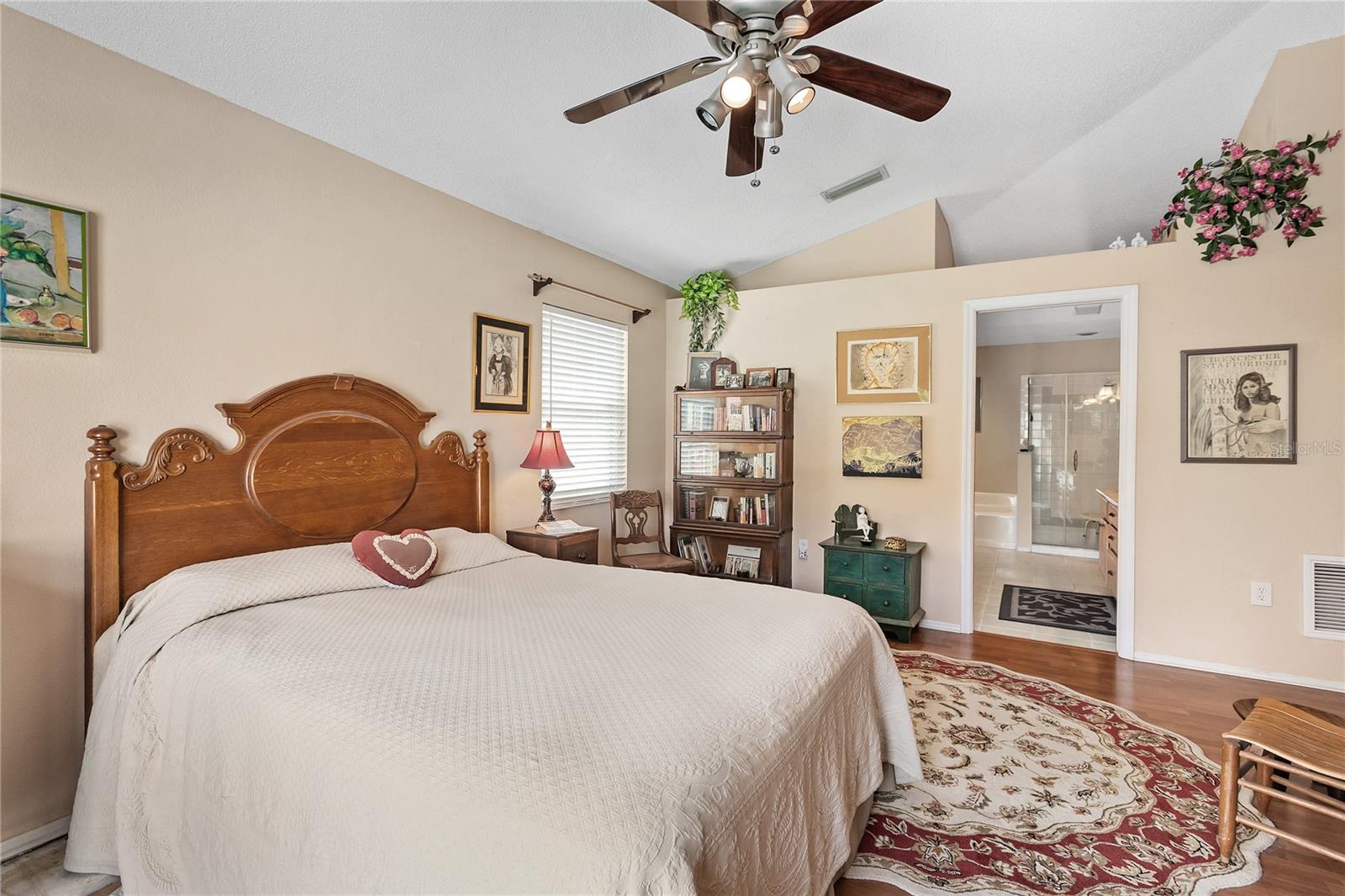 Image 17 of 33 For 4527 Hamlets Grove Drive