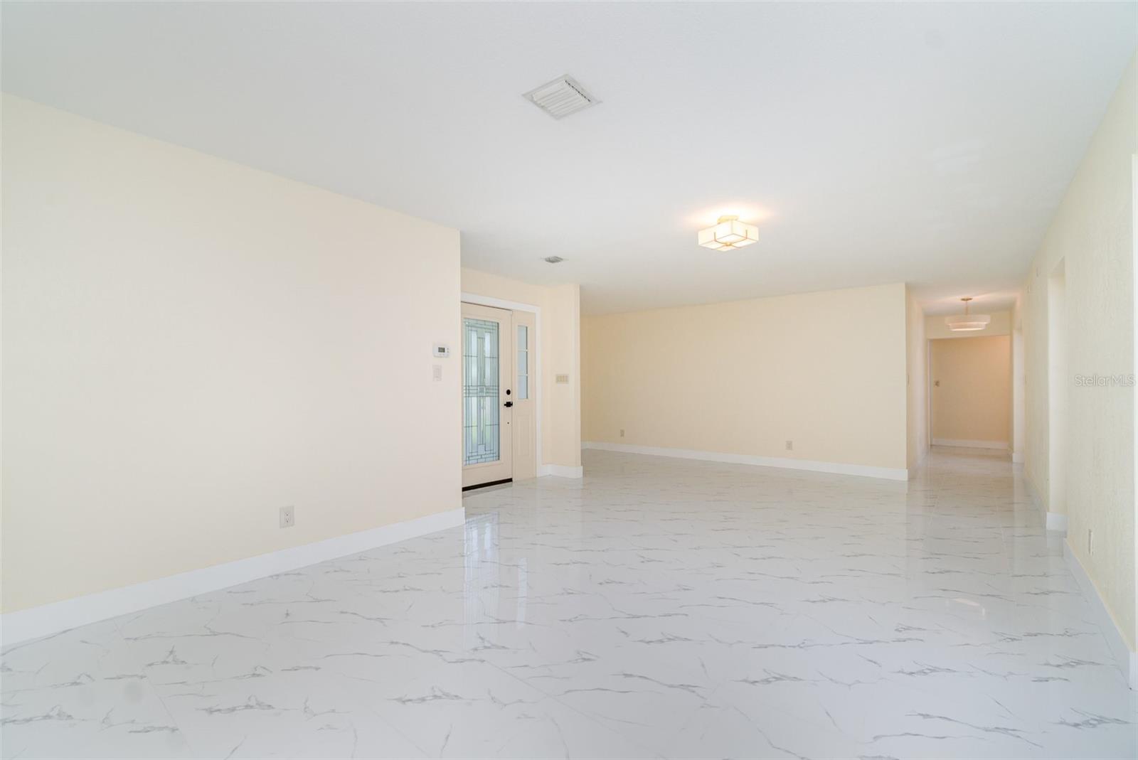 Image 15 of 50 For 625 Olympia Avenue