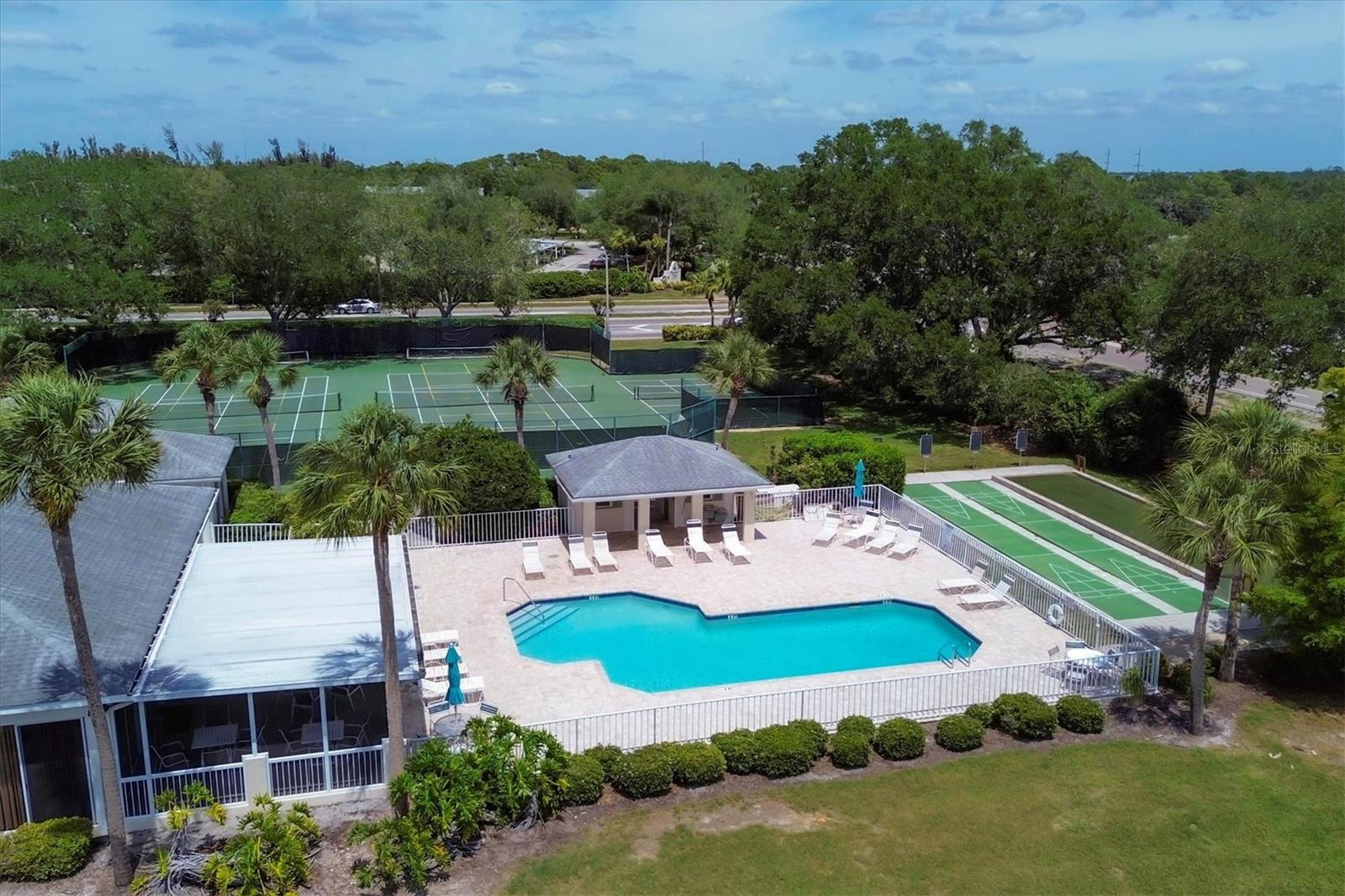 Image 62 of 63 For 432 Sunset Lake Boulevard 102