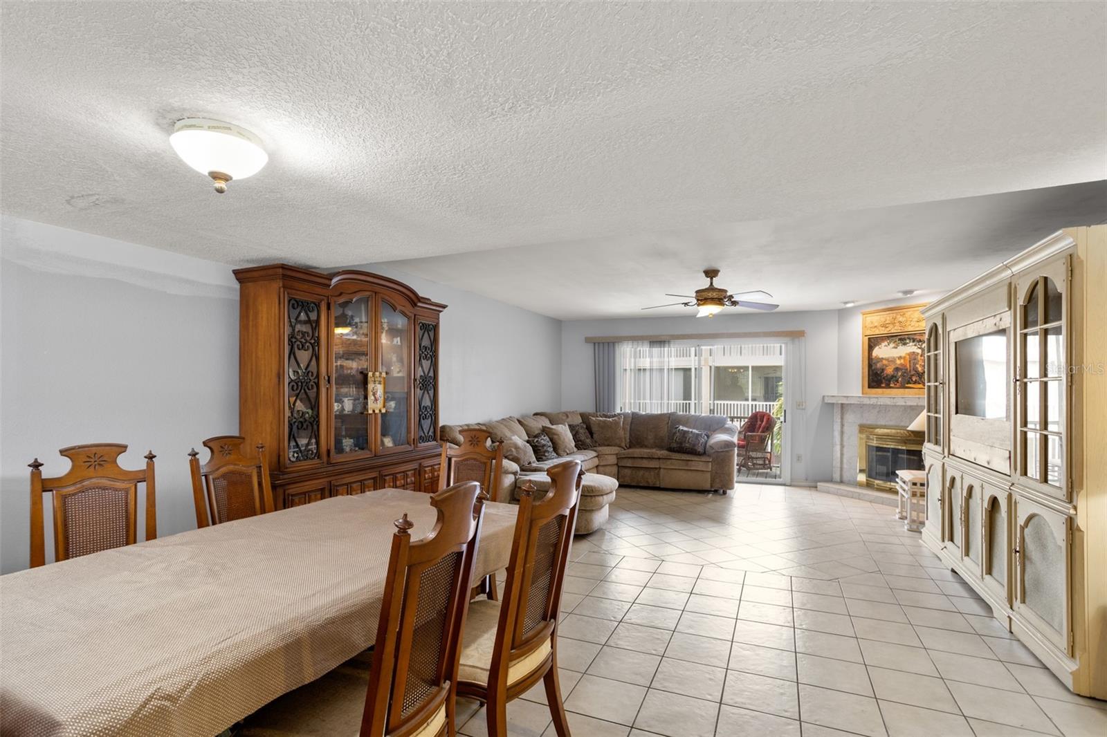 Image 11 of 28 For 637 Pinellas Bayway S 204