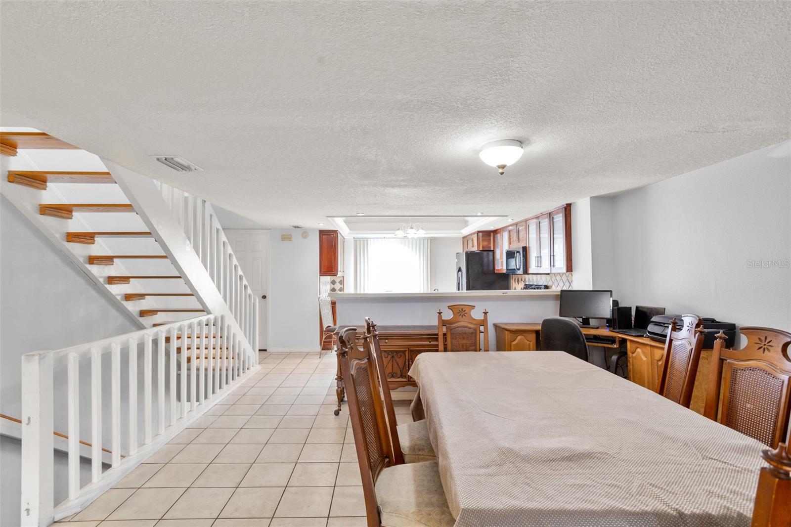 Image 17 of 28 For 637 Pinellas Bayway S 204