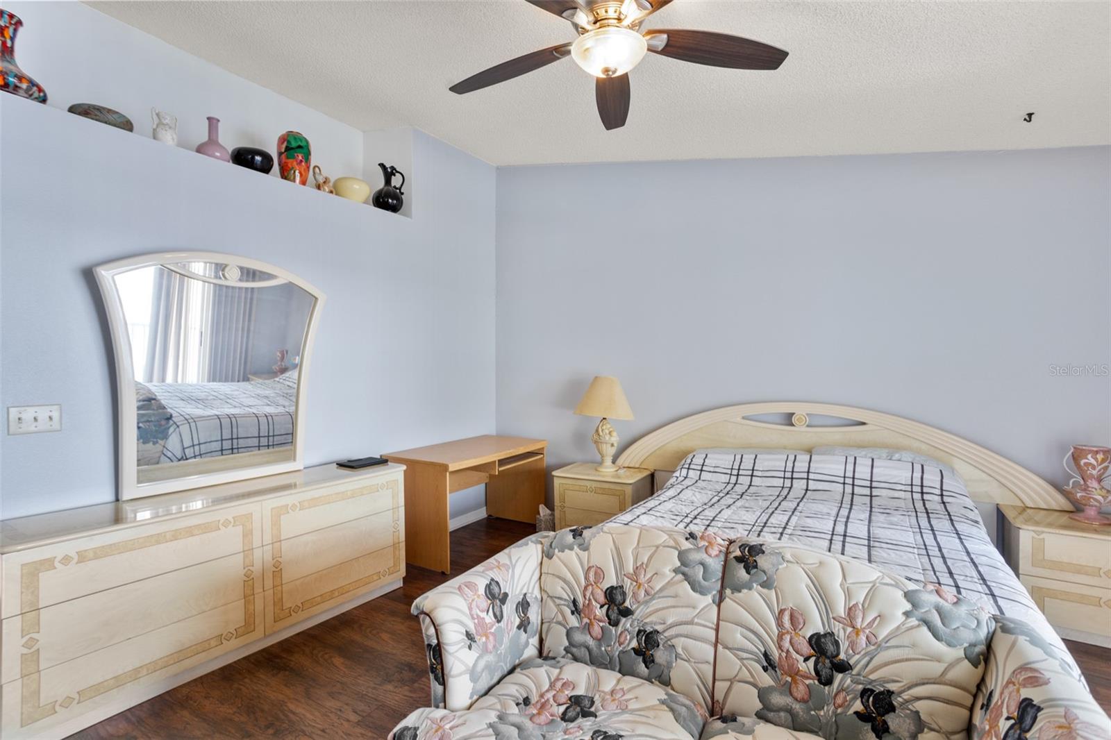 Image 20 of 28 For 637 Pinellas Bayway S 204