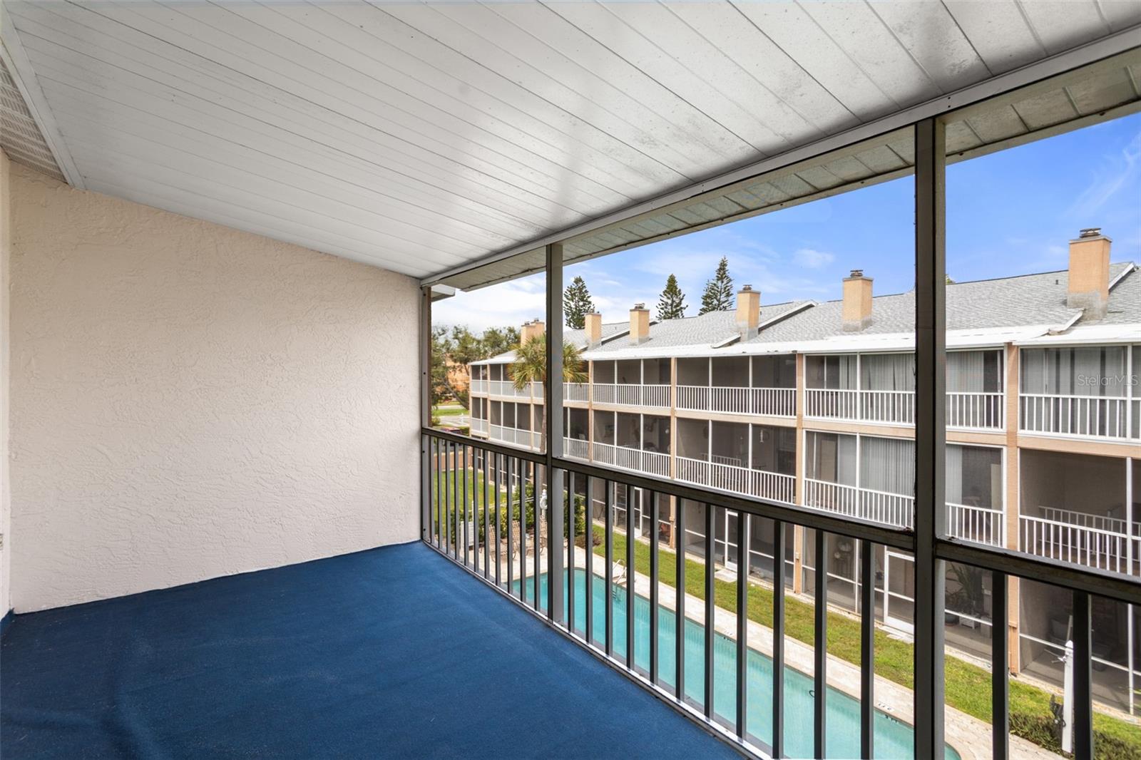 Image 21 of 28 For 637 Pinellas Bayway S 204
