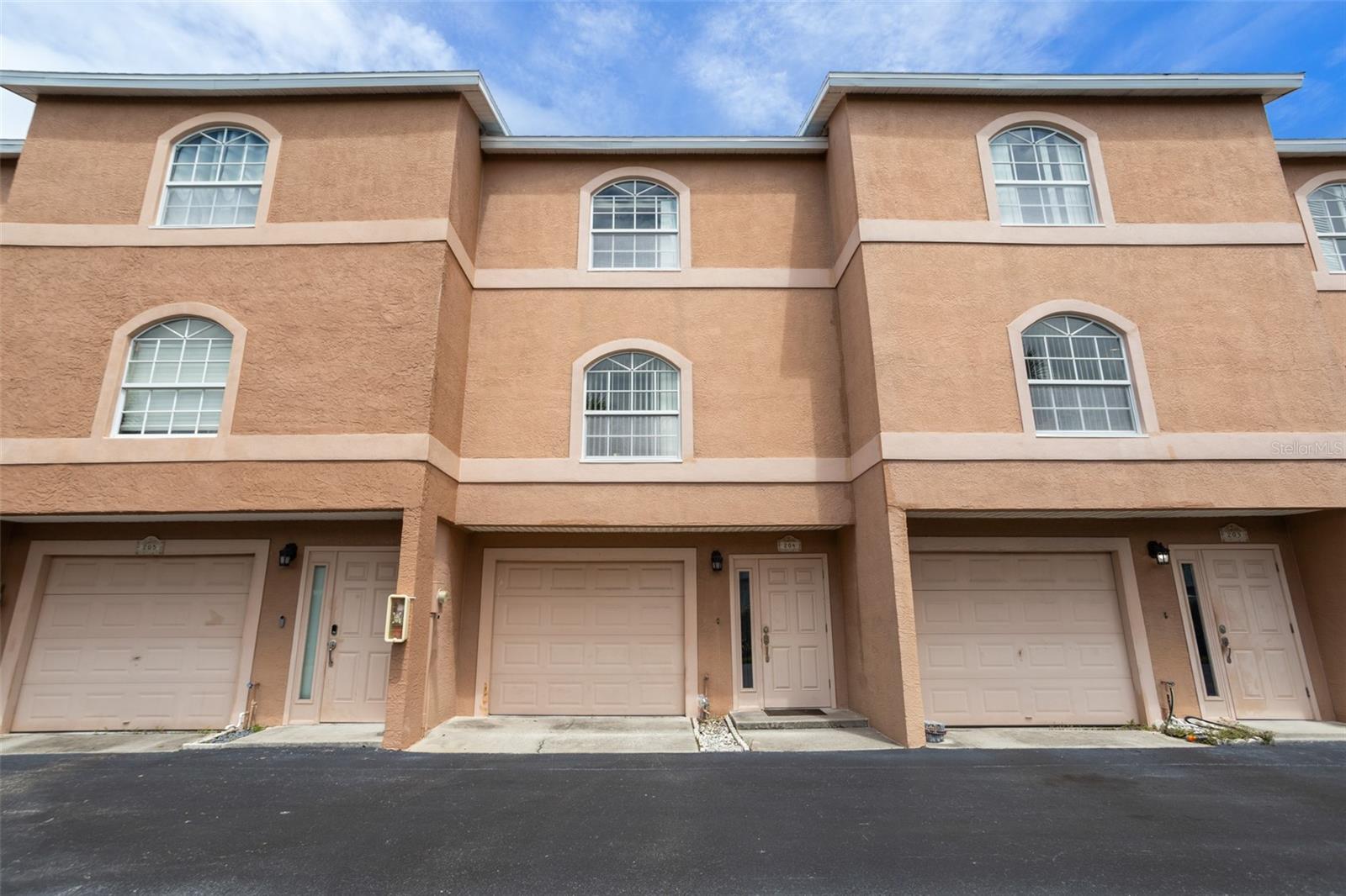 Image 27 of 28 For 637 Pinellas Bayway S 204
