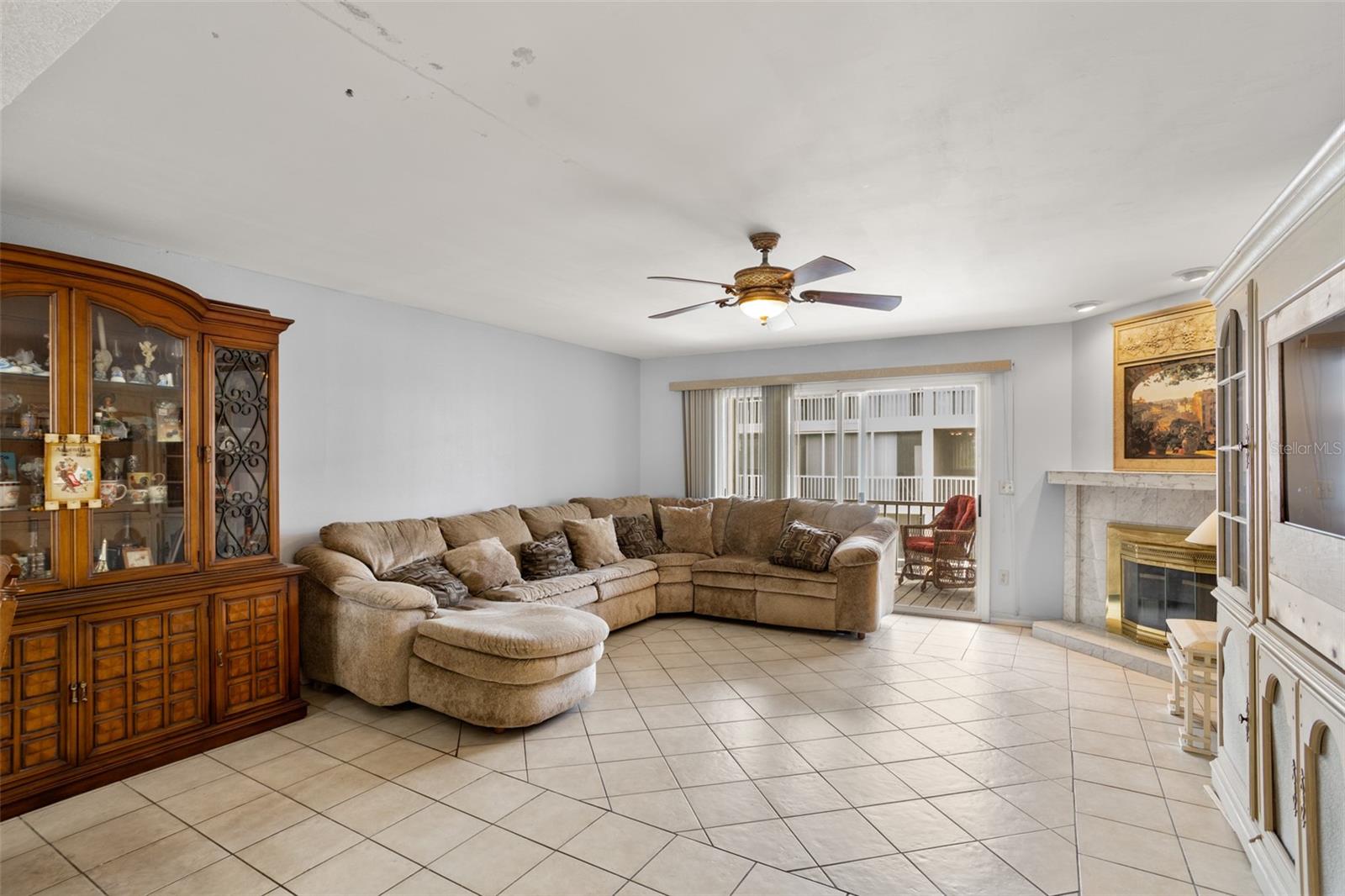 Image 9 of 28 For 637 Pinellas Bayway S 204