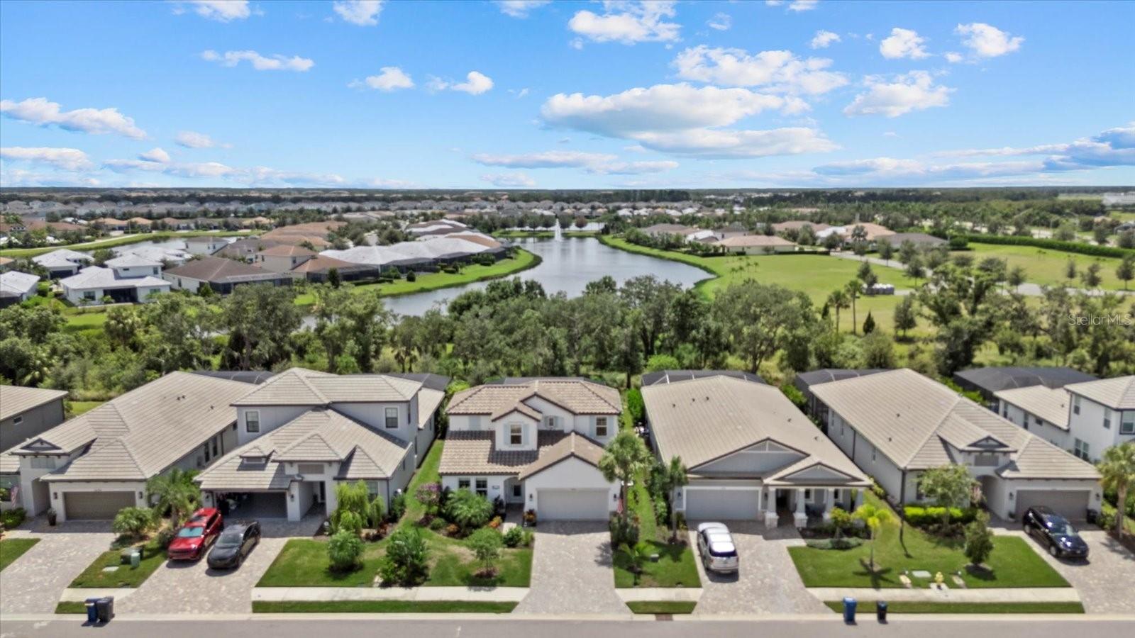 Image 39 of 50 For 16750 Savory Mist Circle