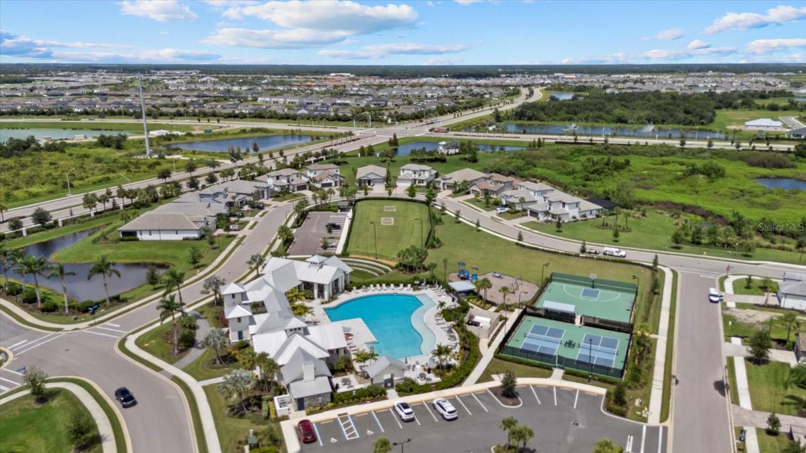 Image 45 of 50 For 16750 Savory Mist Circle