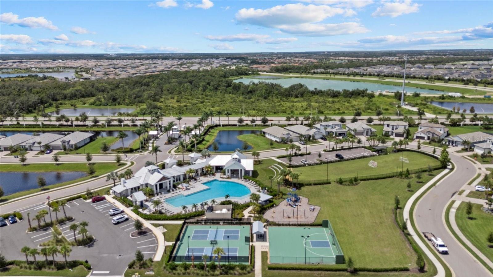 Image 46 of 50 For 16750 Savory Mist Circle