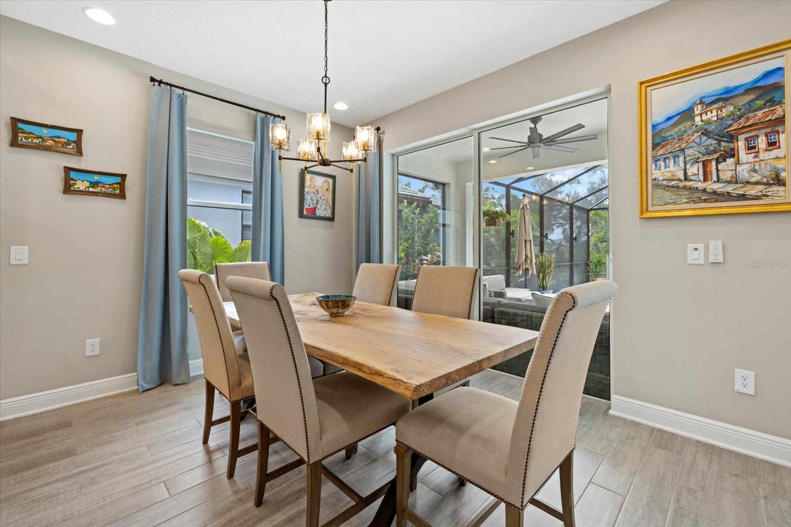 Image 7 of 50 For 16750 Savory Mist Circle