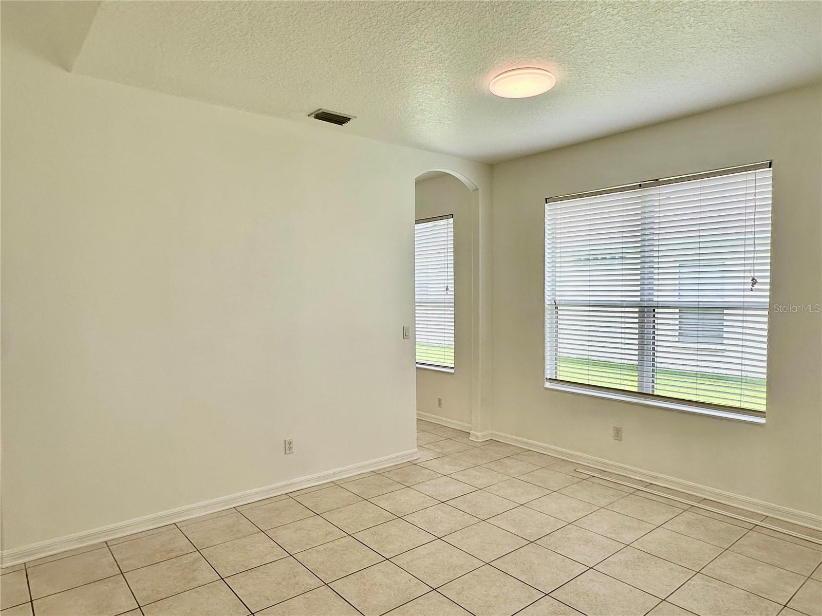 Image 17 of 48 For 5223 58th Terrace E