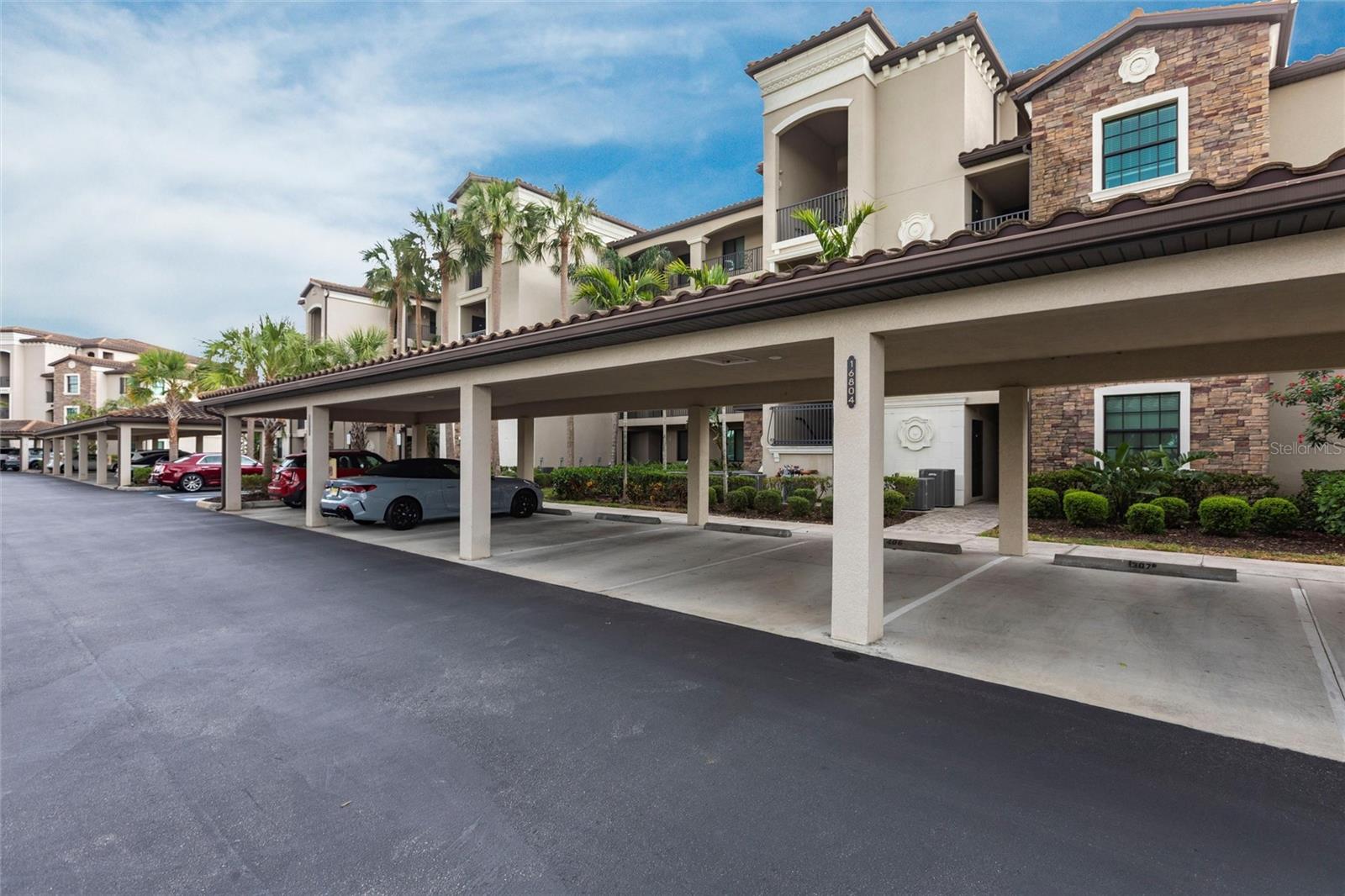 Image 3 of 32 For 16804 Vardon Terrace 307