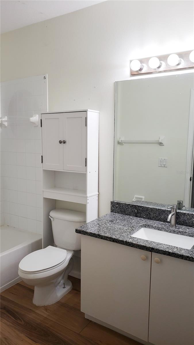 Image 11 of 12 For 1624 36th Avenue E