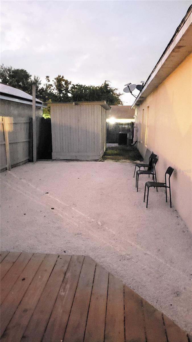 Image 2 of 12 For 1624 36th Avenue E