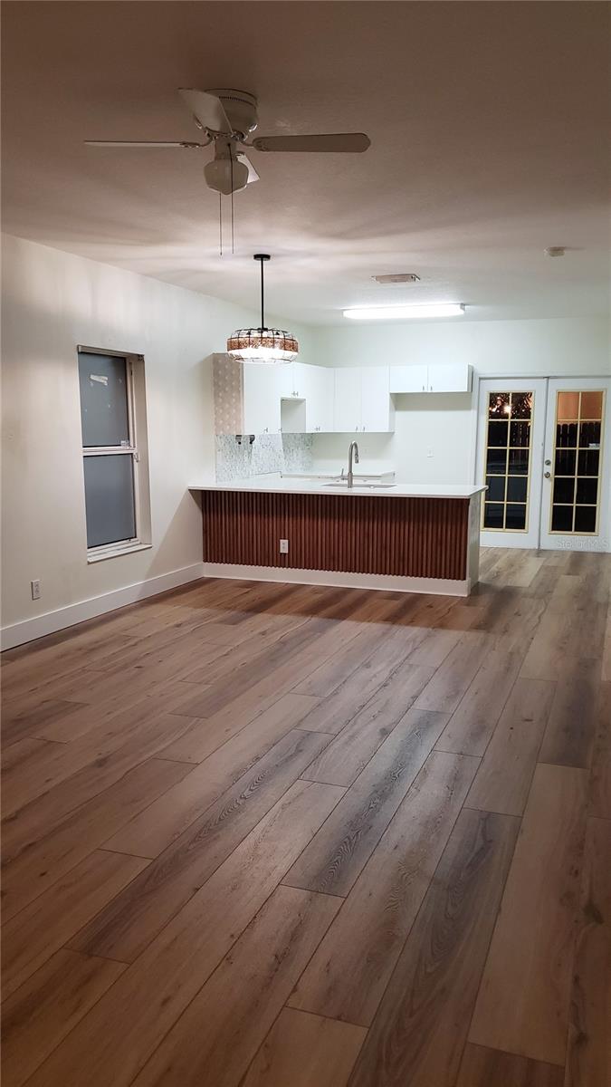 Image 5 of 12 For 1624 36th Avenue E