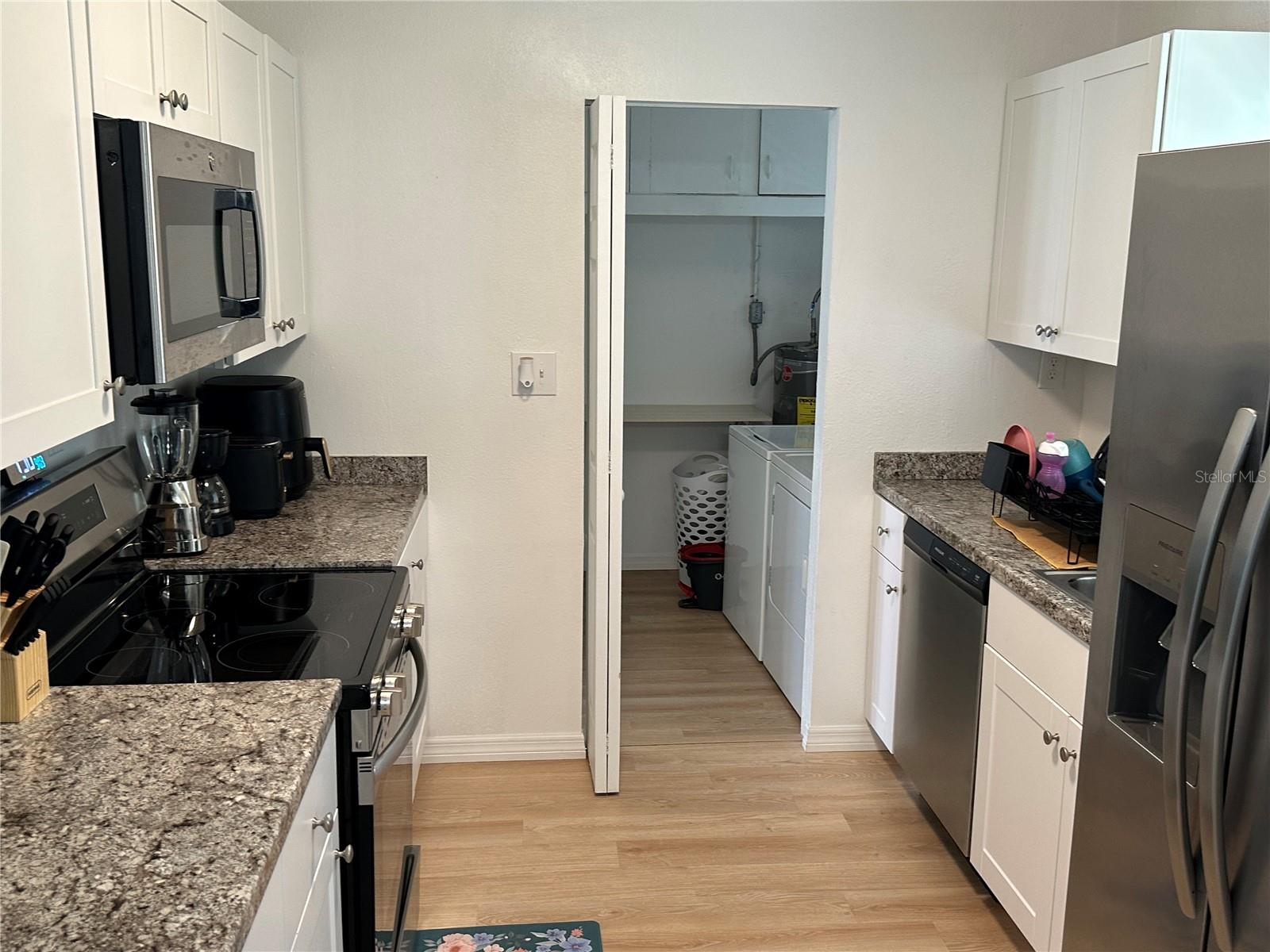 Image 6 of 29 For 1836 1st Avenue E