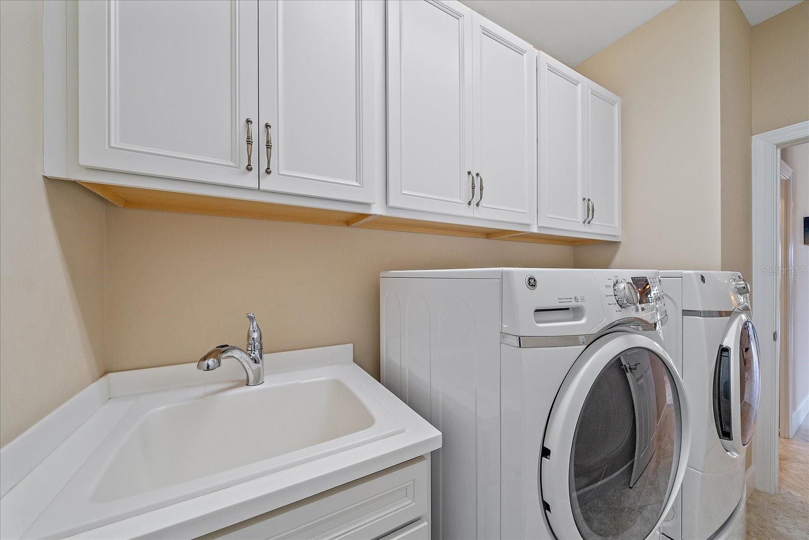 Image 31 of 41 For 17535 Hampton Falls Terrace