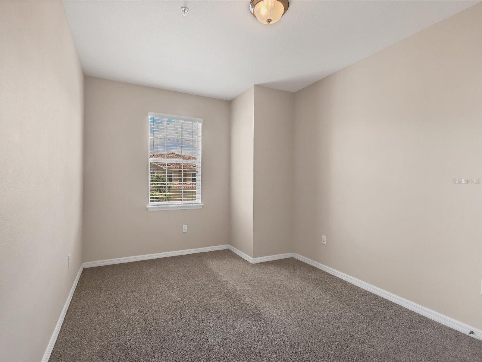 Image 26 of 40 For 8219 Enclave Way 104