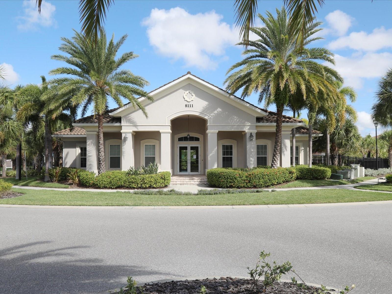 Image 34 of 40 For 8219 Enclave Way 104