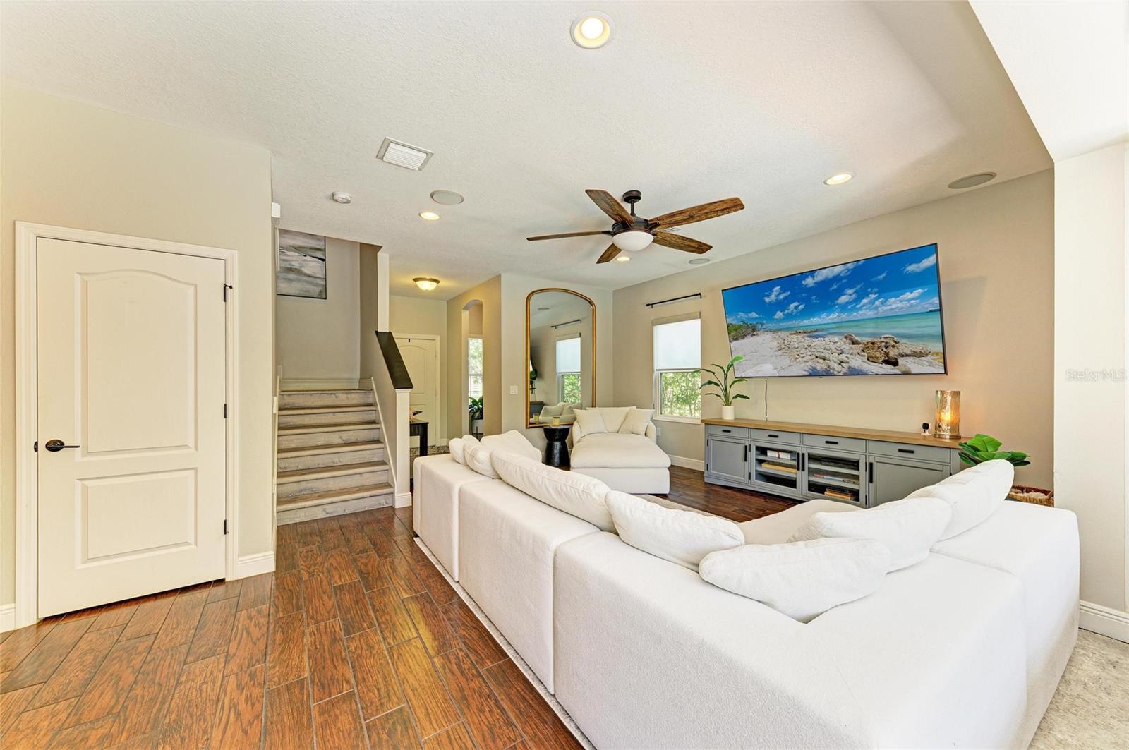 Image 18 of 88 For 12700 Sagewood Drive