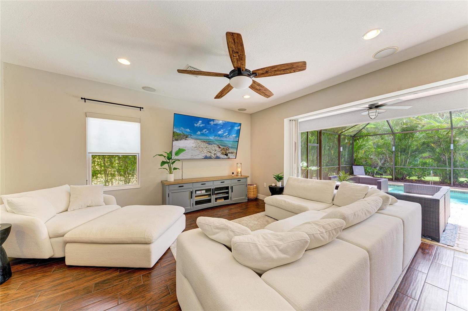 Image 5 of 88 For 12700 Sagewood Drive