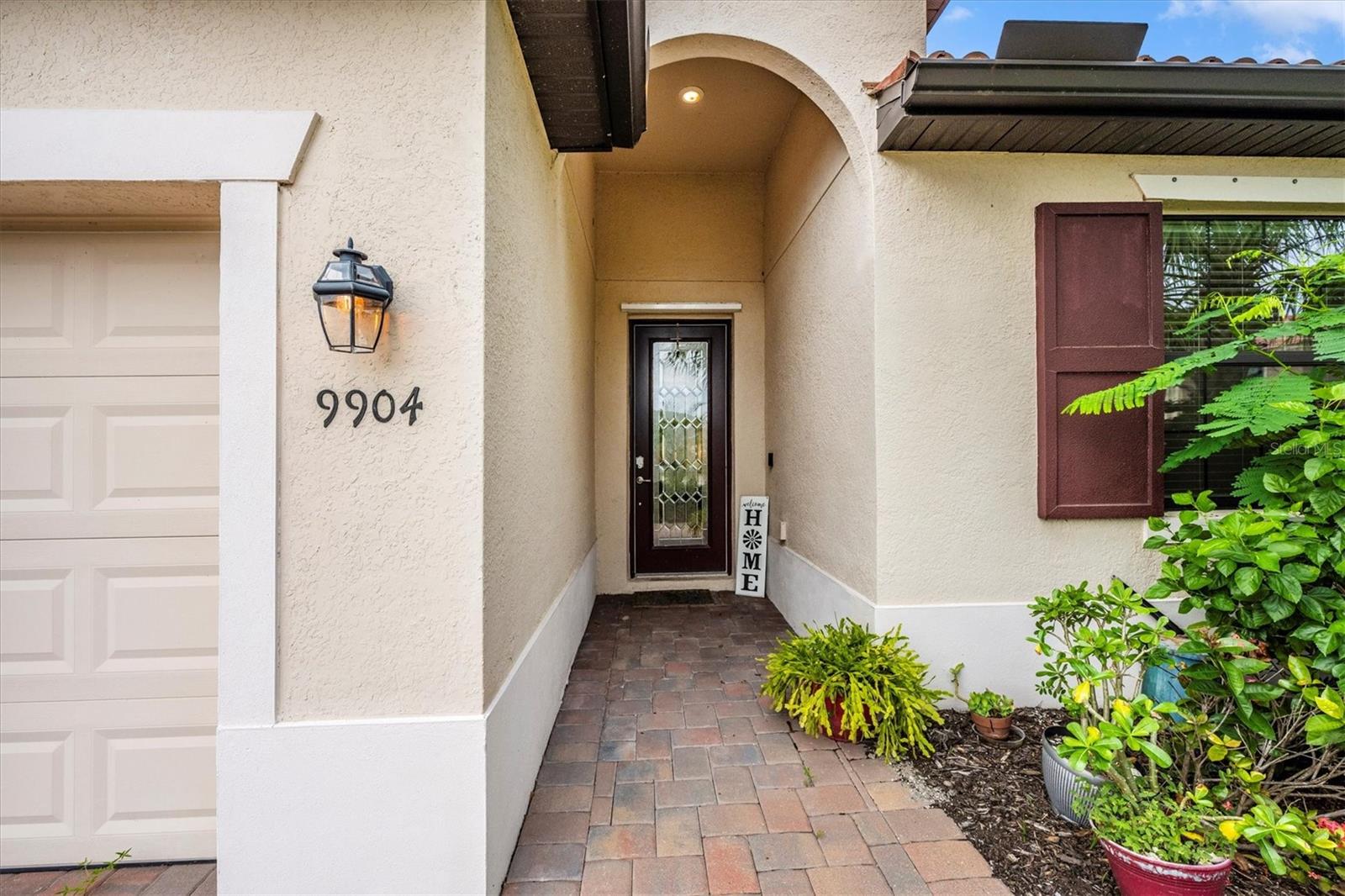 Image 6 of 59 For 9904 Hilltop Drive