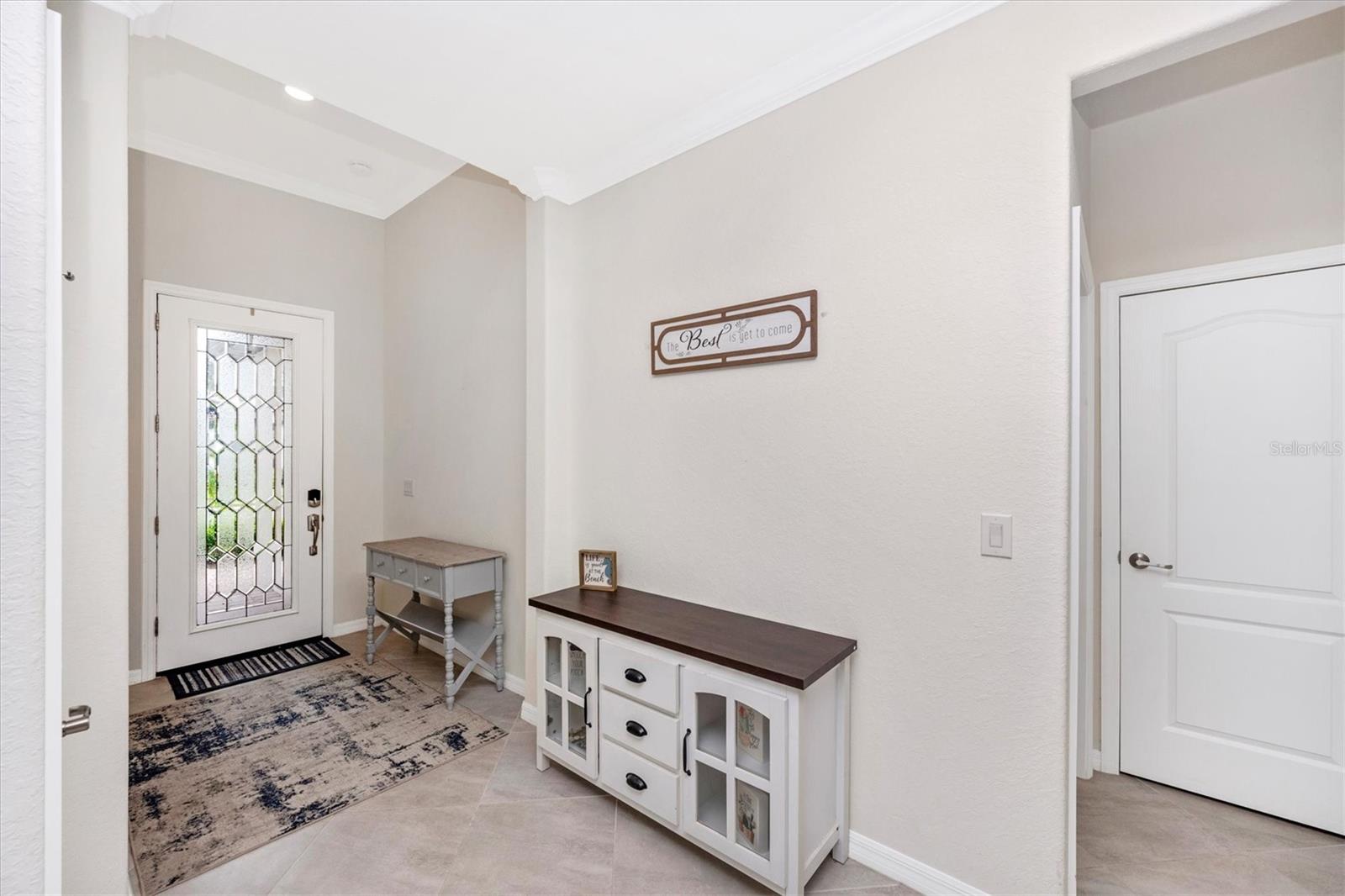 Image 7 of 59 For 9904 Hilltop Drive