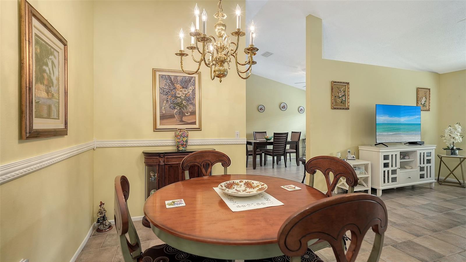 Image 11 of 46 For 4176 Vallarta Court 3033