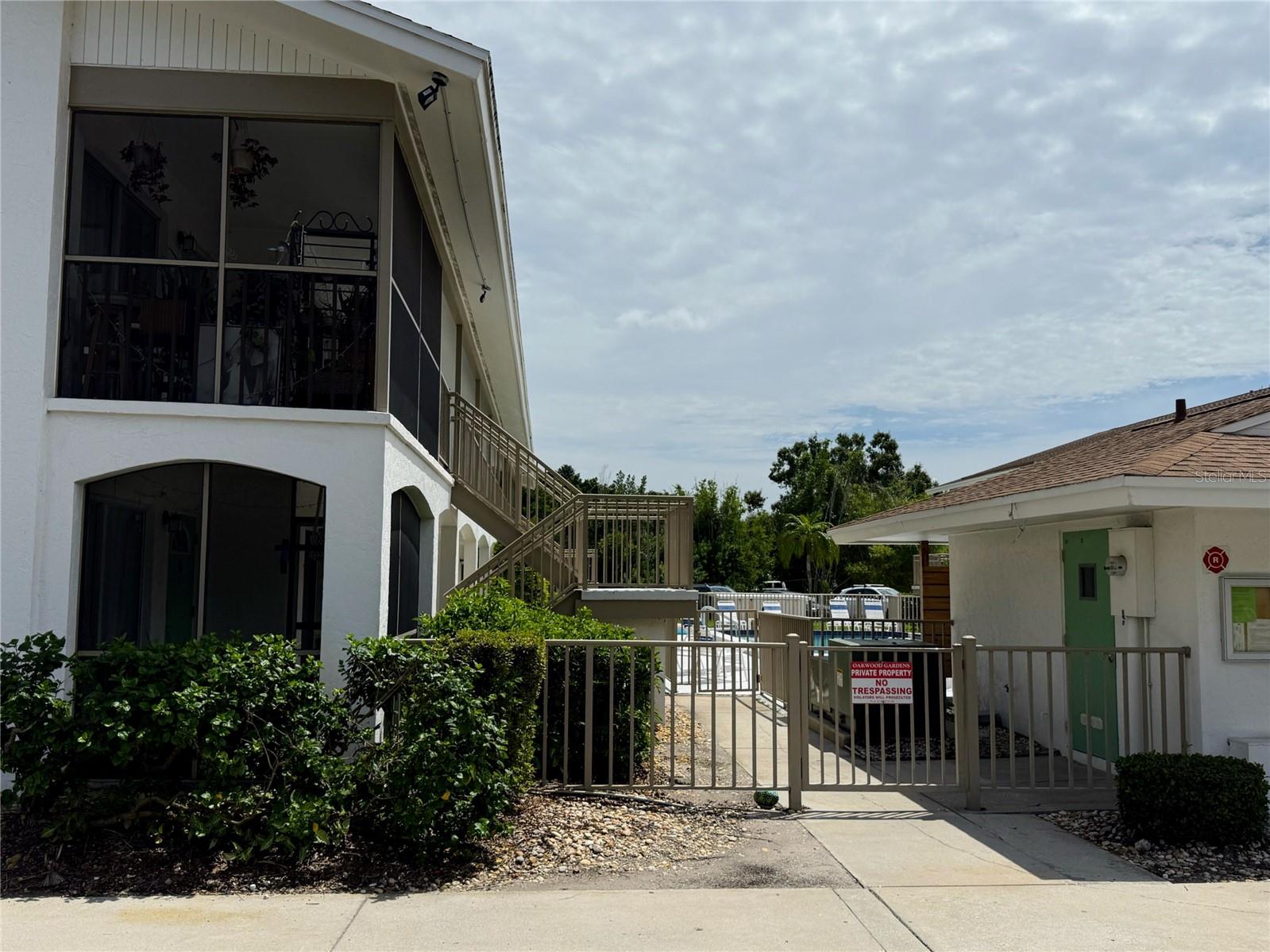 Image 19 of 22 For 4035 S School Avenue B3