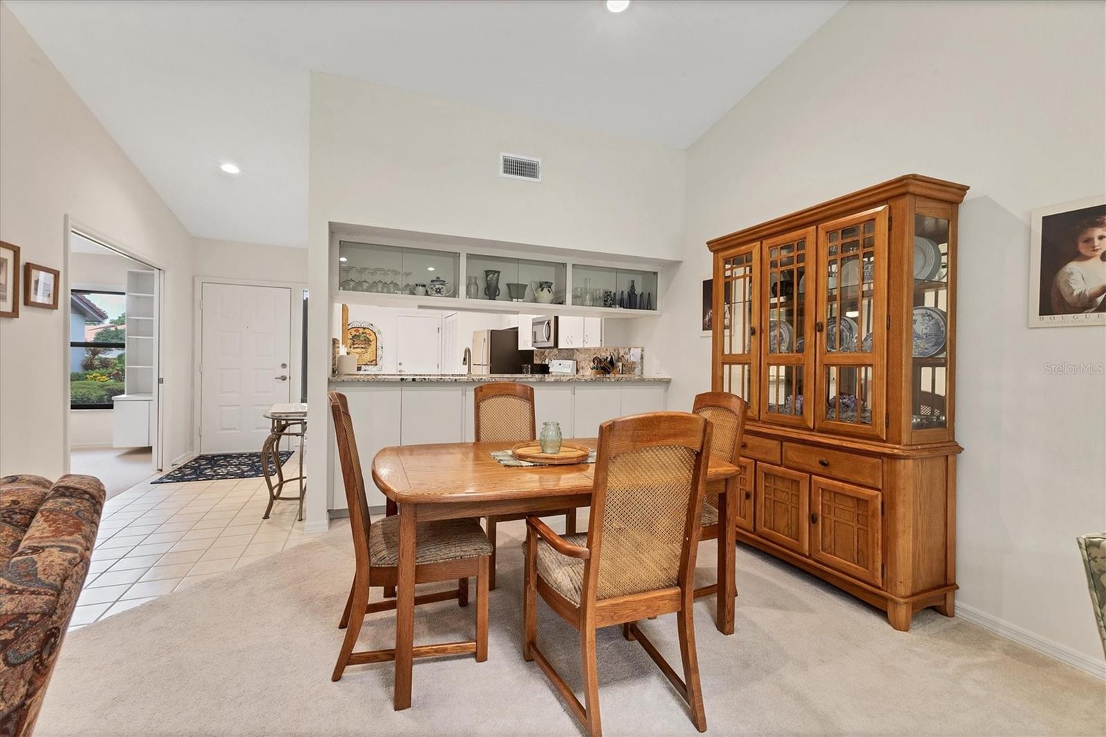 Image 10 of 55 For 3946 Wilshire Circle E 168