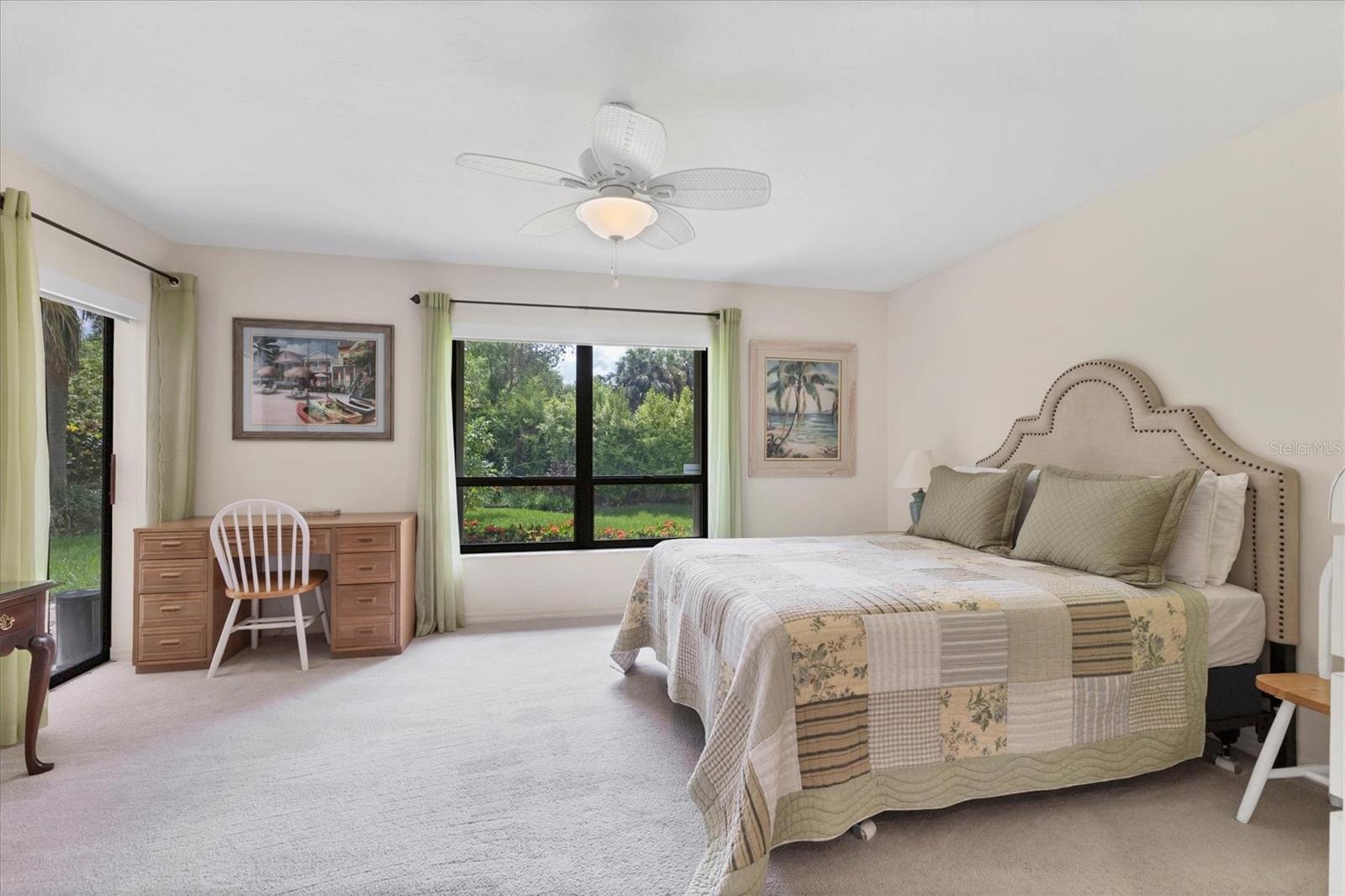 Image 16 of 55 For 3946 Wilshire Circle E 168
