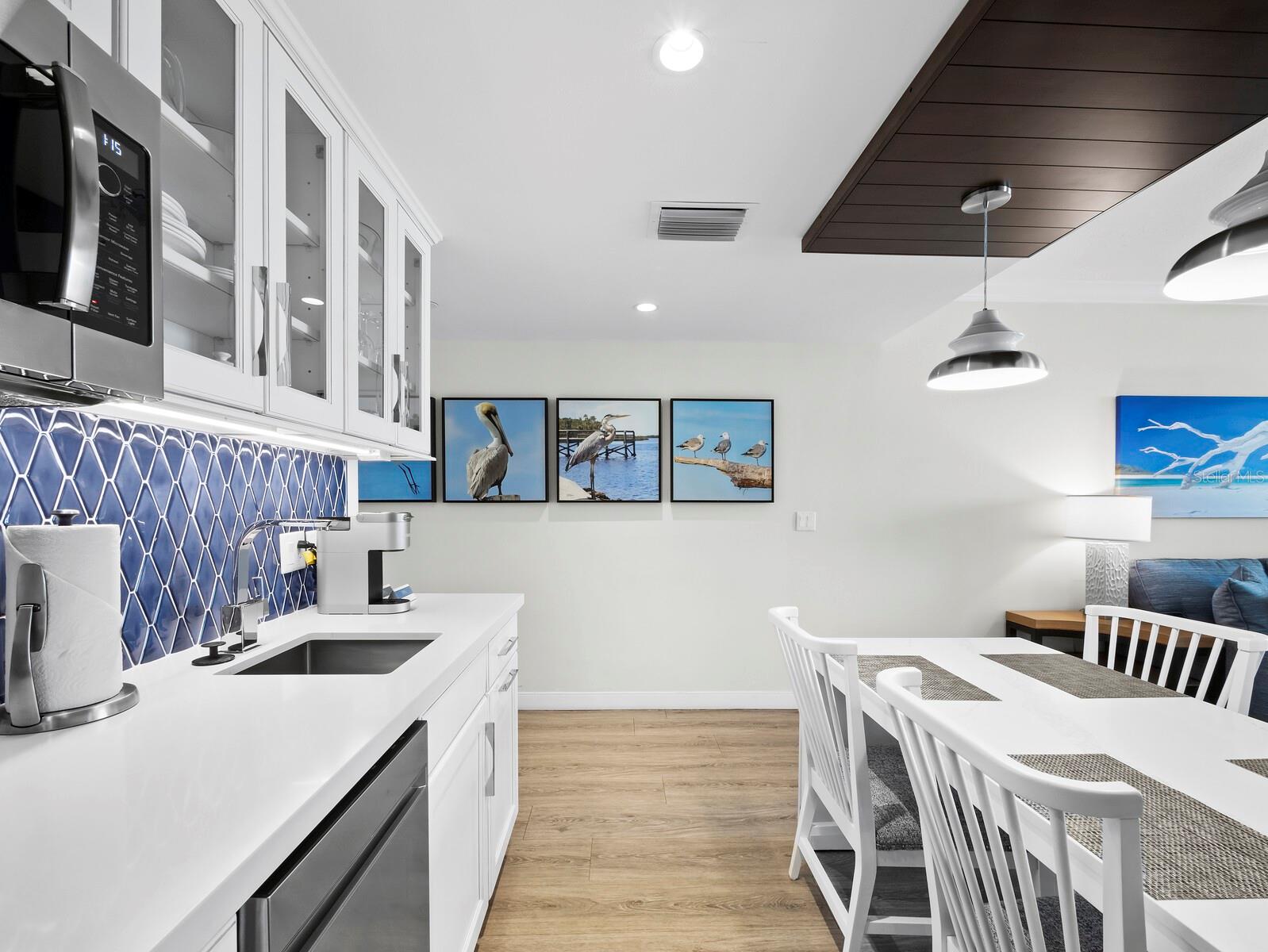 Image 11 of 36 For 210 Sands Point Road 2405