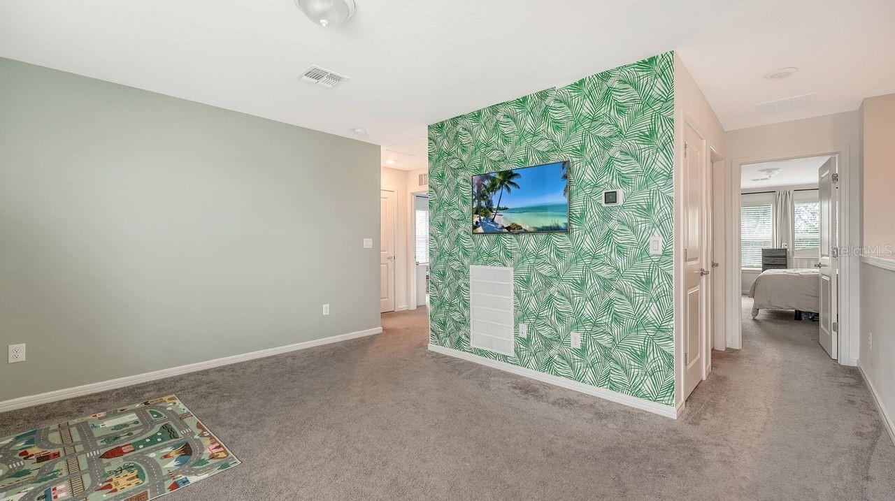 Image 20 of 46 For 8221 Reefbay Cove