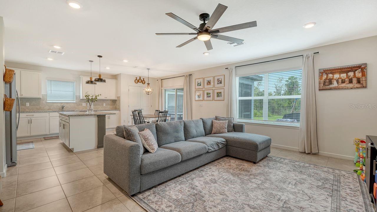 Image 5 of 46 For 8221 Reefbay Cove