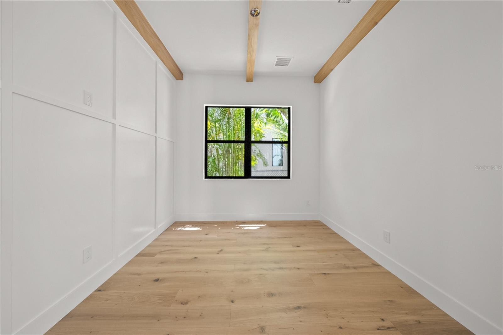 Image 11 of 51 For 1648 Bonita Lane