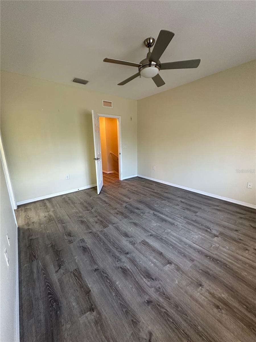 Image 8 of 20 For 205 Navigation Circle 205