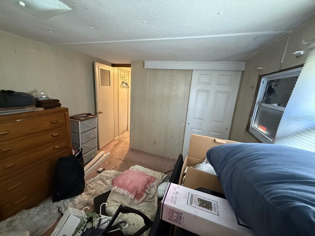 Image 11 of 21 For 223 Inner Drive E