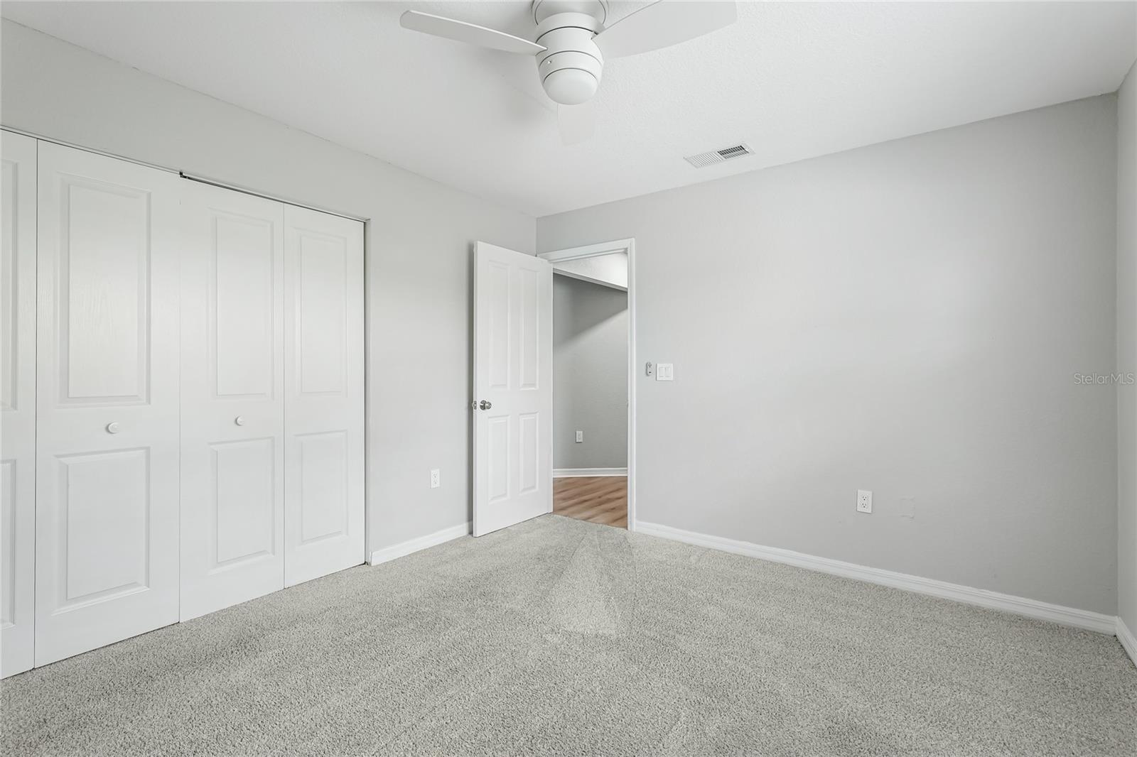 Image 21 of 36 For 4454 Hollybrook Way