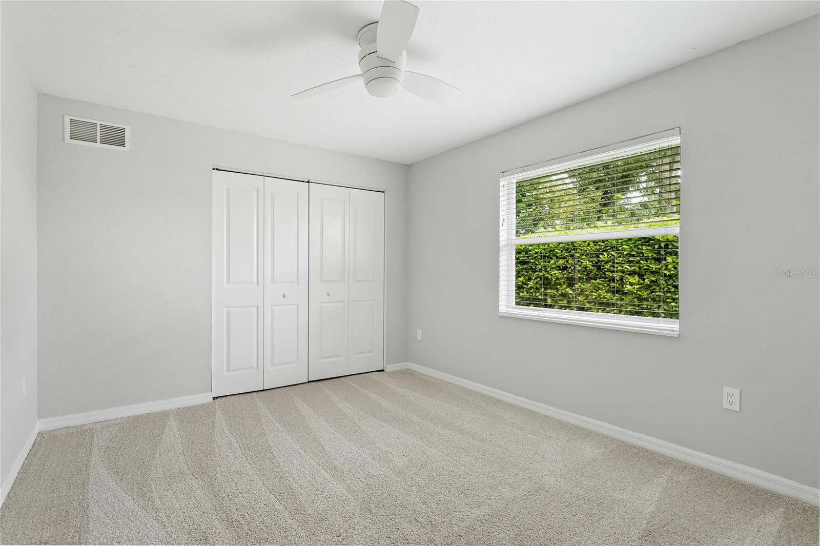 Image 22 of 36 For 4454 Hollybrook Way