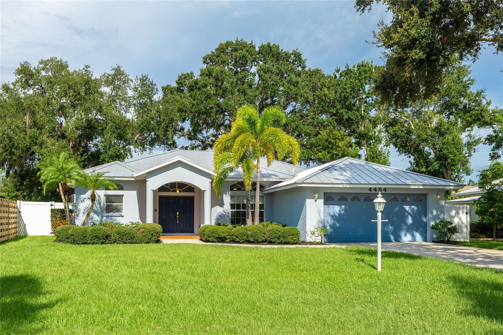 Image 34 of 36 For 4454 Hollybrook Way
